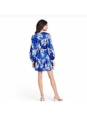 Alexis for Target Blue and White Floral Long Sleeve Dress